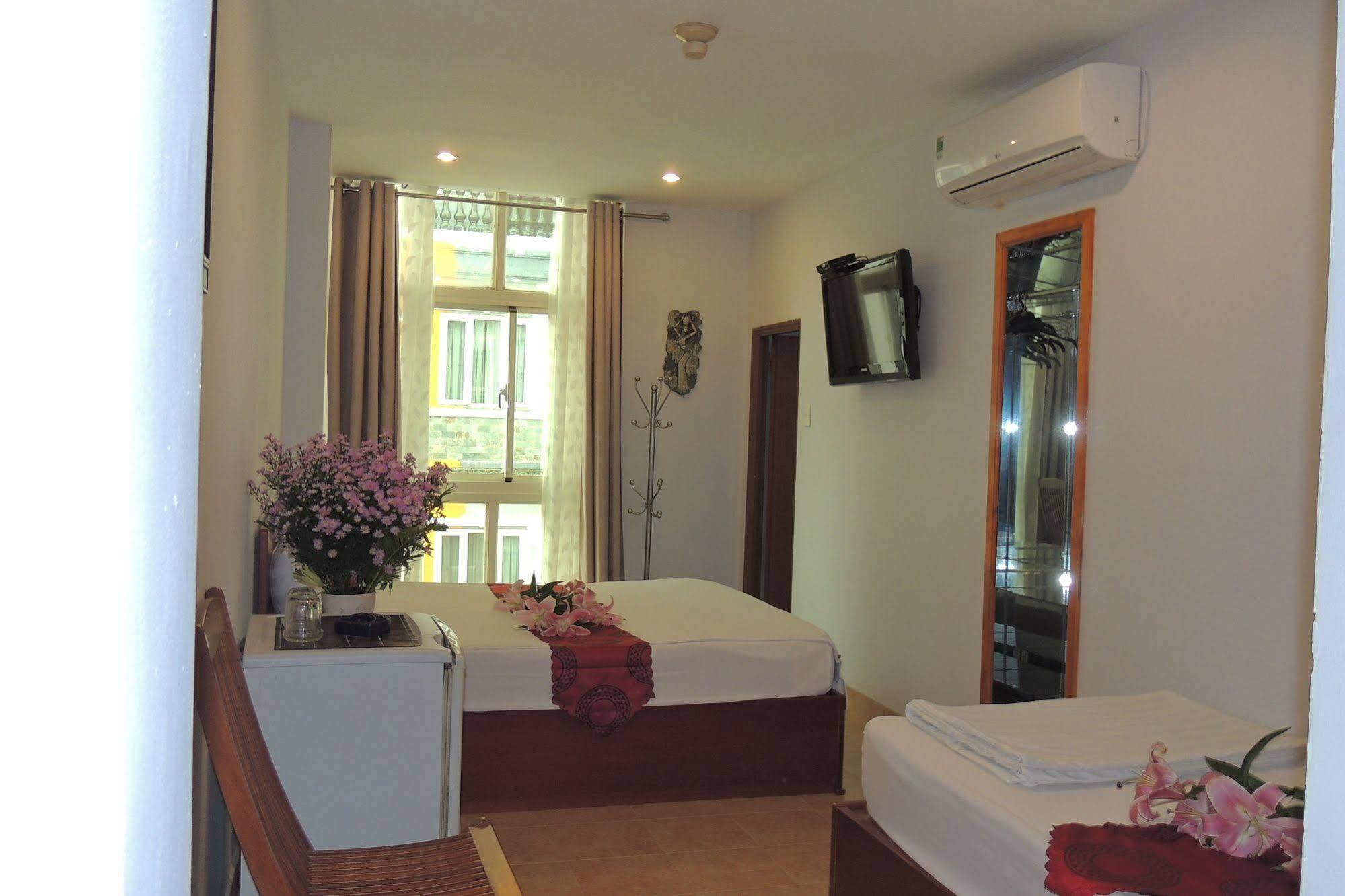 Sao Nam Hotel - Bui Vien Walking Street Ho Chi Minh City Exterior photo