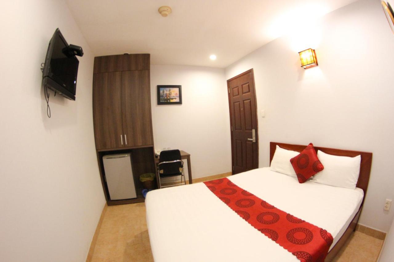 Sao Nam Hotel - Bui Vien Walking Street Ho Chi Minh City Exterior photo