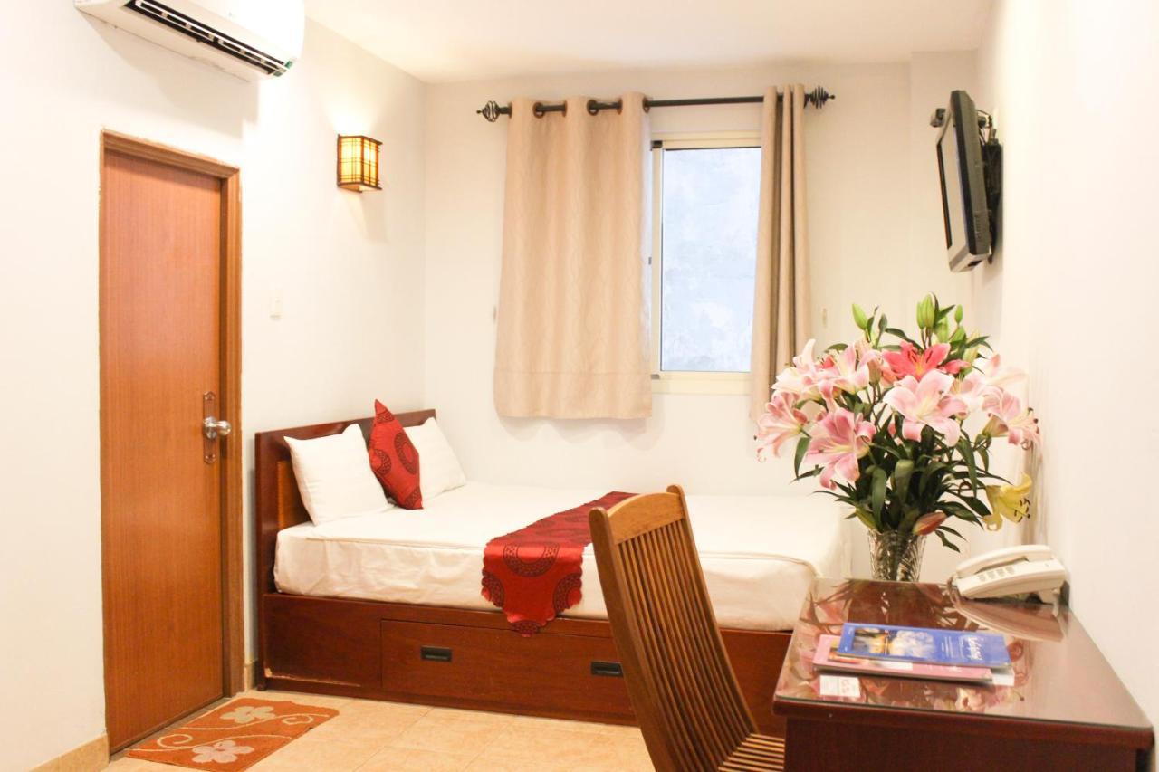 Sao Nam Hotel - Bui Vien Walking Street Ho Chi Minh City Exterior photo